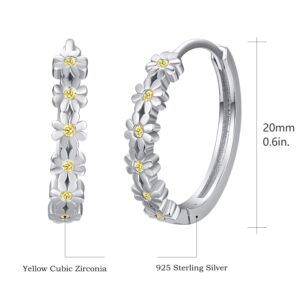 KINGWHYTE Daisy Hoop Earrings 925 Sterling Silver Lucky Flower Earrings Small Huggie Earrings Daisy Fashion Jewelry Gifts for Women 20mm