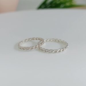 CANDYFANCY 2mm Thin Simple Cuban Chain Link Rings 925 Sterling Silver Filigree Cool Plain Minimalist Middle Finger Thumb Stacking Band Rings Size 2.5