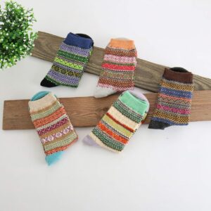 Loritta 5 Pairs Womens Wool Socks Winter Warm Socks Thick Knit Cabin Crew Cozy Boot Socks Gifts for Women, Multicolor