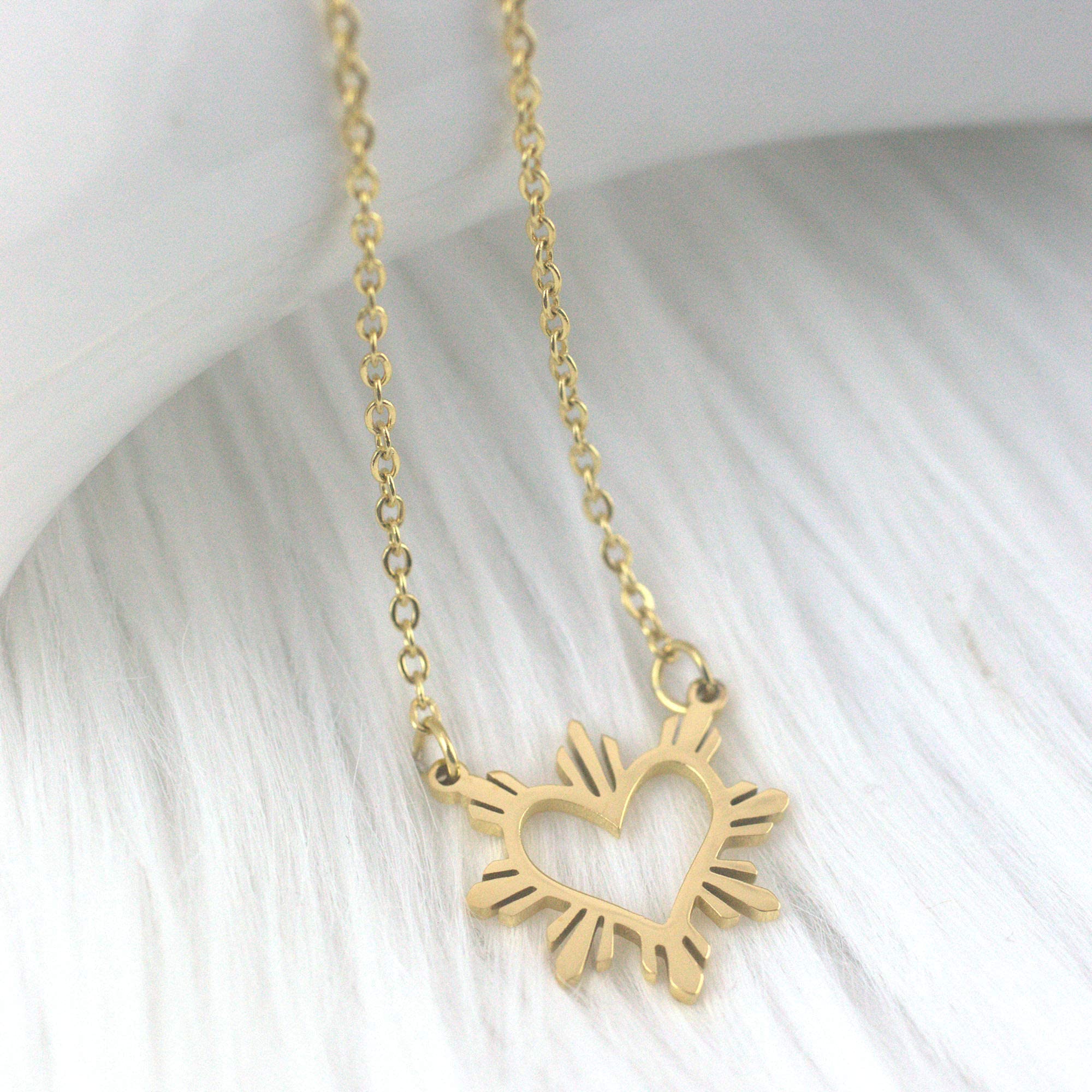 Philippine Heart Sun necklace, Filipino flag jewelry, Pinay pride (Gold)