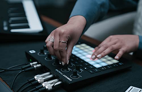 Novation Circuit Tracks: Groovebox sequencer with synth tracks, MIDI tracks and drum tracks for electronic music making