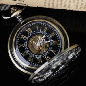 Classic Hollow Design Hand Winding Mechanical Pocket Watch Mens Watches