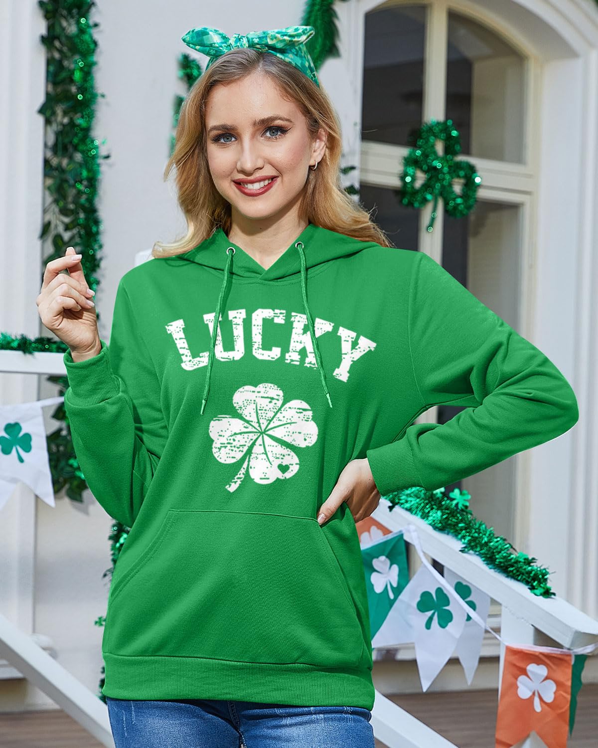 St Patrick's Day Women Green Long Sleeve Sweatshirt Graphic Print Shamrock Four Leaf Hoodie Lucky Clover M