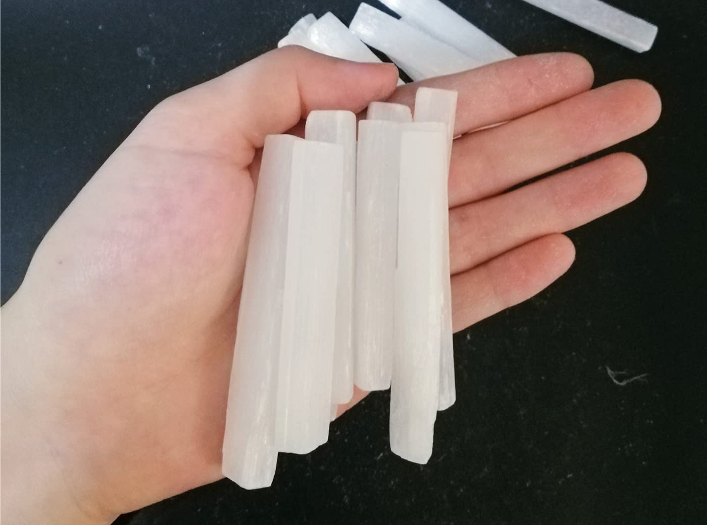 XMHOME Selenite Sticks White Selenite Crystal Wand 20Pcs Approx 1/2 Lb Small Bulk Healing Crystals Home Decoration Purifying Energy for Vicca Reiki Protection Chakras Eliminate