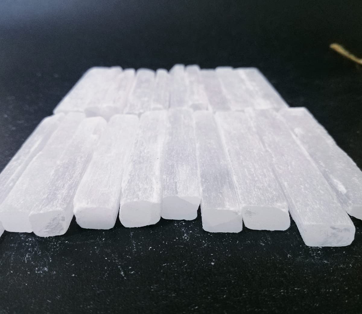 XMHOME Selenite Sticks White Selenite Crystal Wand 20Pcs Approx 1/2 Lb Small Bulk Healing Crystals Home Decoration Purifying Energy for Vicca Reiki Protection Chakras Eliminate