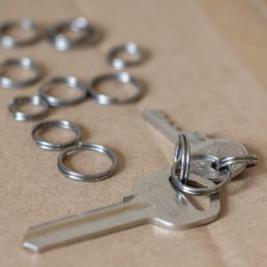 FEGVE Titanium Key Rings Split Rings, Small Keyrings, Jump Rings for Necklaces, Keys, Jewelry Attachment - 15pcs Mix 10/12/14mm (Silver)