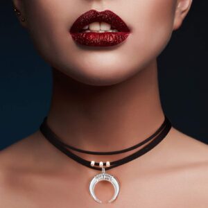 Hicarer 8 Pieces Black Faux Leather Choker Necklace for Women 15 Inch Adjustable Choker Necklaces for Women Leather Classic Gothic Chokers Women Girls Accessories for Valentine's Day Gift