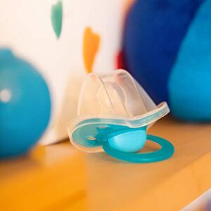 Medela Baby Pacifier | Day and Night Glow in The Dark | 0-6 Months | 2-Pack, Lightweight | BPA-Free | Supports Natural Suckling | My Love and I Love Mama