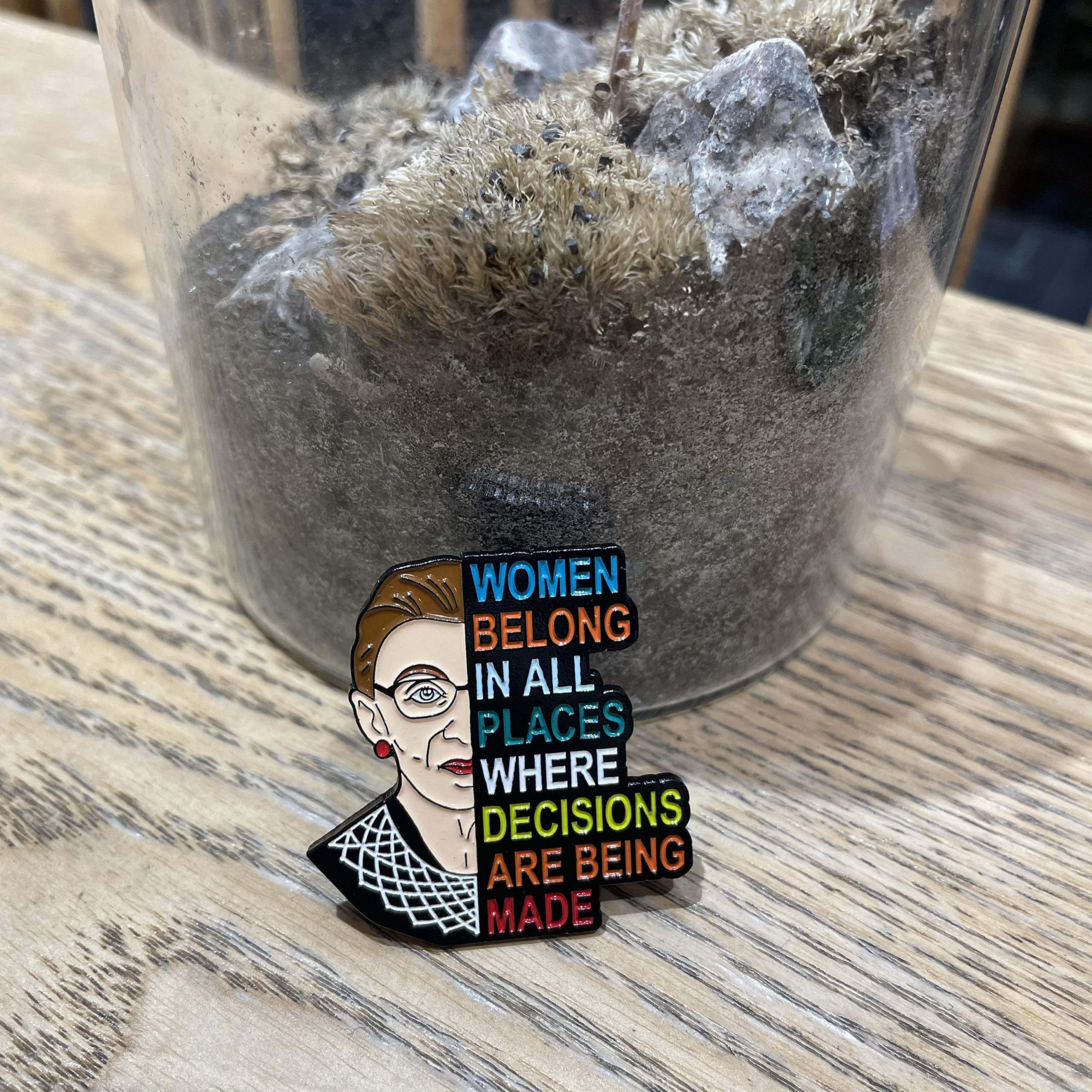 Arturbo for RBG Pin Women Girl Power Feminist Pin Badges Notorious I Dissent Pins for Ruth Bader Ginsburg Justice Lapel Pins Brooch for Clothing Bags Hats Decoration