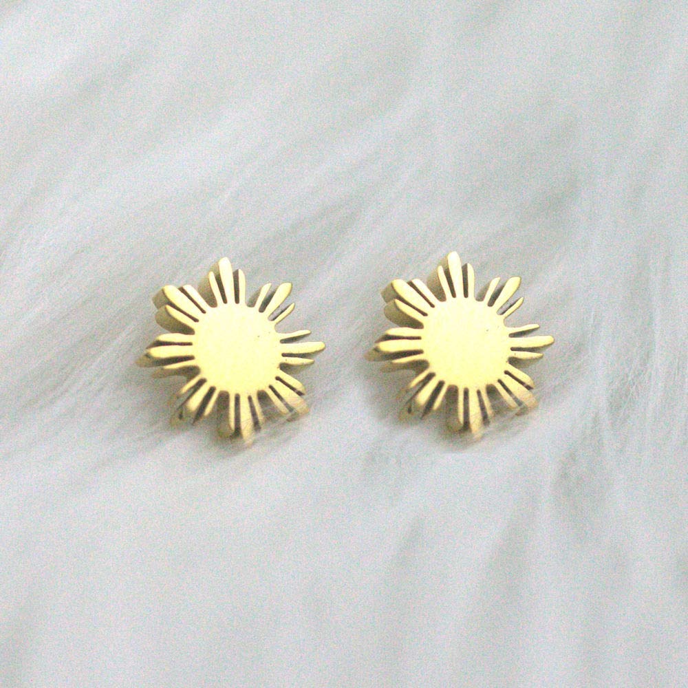 Philippine Flag Sun earrings, Filipino pride studs, Pinoy heritage jewelry (Gold)