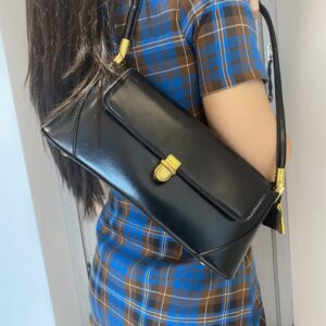 Women Black Shoulder Bags Vintage Handbag Retro Classic Small Purse 90s Buckle Closure