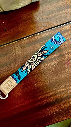 DQL wrist key lanyard, Bohemian key chain wristlet hand lanyard key wrist strap, keychain short key lanyard, car key holder for women(Cute)