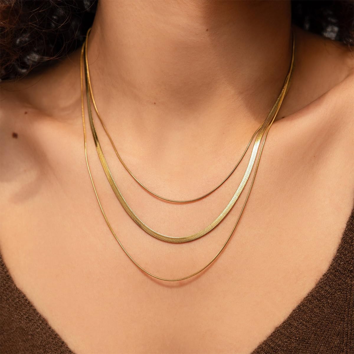 Léwind Herringbone Chain Layered Necklace,18K Gold Plated Snake Chain Long Choker Necklace Dainty Chain Necklaces for Women Gold Jewelry Gifts