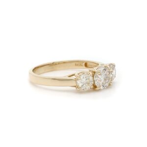 14k Yellow Gold Lab-Grown Diamond 3 Stone Wedding Engagement Ring (1.00 cttw, I-J Color, VS2-SI1 Clarity) Size 7.5