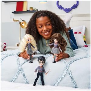 Wizarding World Harry Potter, 8-inch Luna Lovegood Doll, Kids Toys for Ages 5 and up