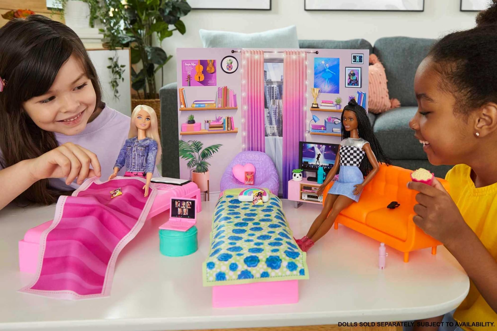 Barbie Toy Playset, Big City, Big Dreams Dorm Room Furniture & Accessories, Includes 2 Beds, Couch, Bean Bag Chair & More