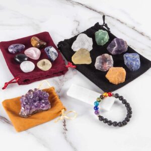 SmartYeen Healing Crystals Set,17PCS Crystal Healing Stones Kit include 7 Raw Chakra Stones,7 Tumbled Stones,Amethyst Crystal,Lava Bracelet and Selenite for Yoga, Meditation