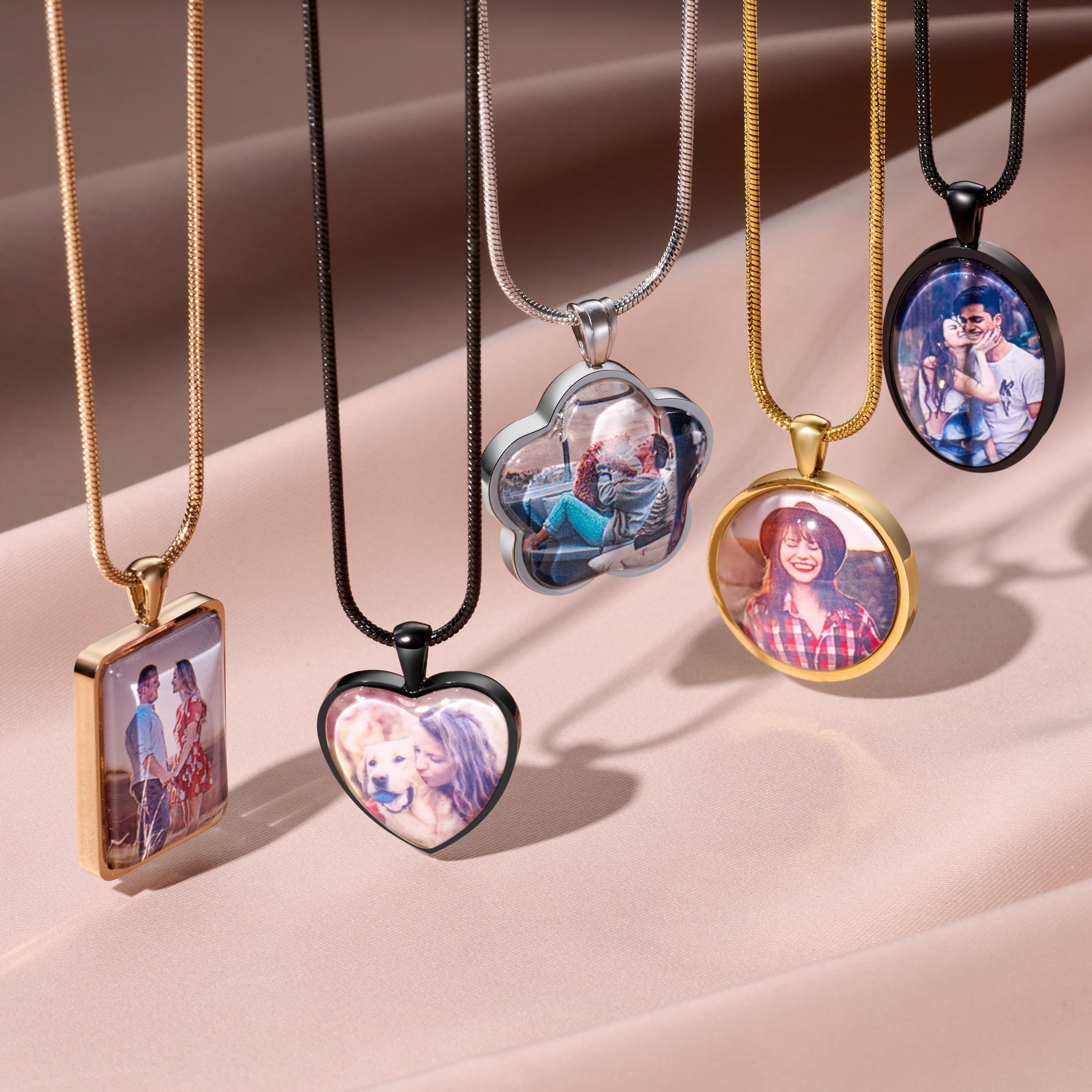 Fanery Sue Customized Double-side Picture Necklaces,Personalized Photo Necklaces for Women Men,Custom Photo Pendant with Memory Pictures -Meaningful Jewelry Gifts to Record Love (Golden Heart)