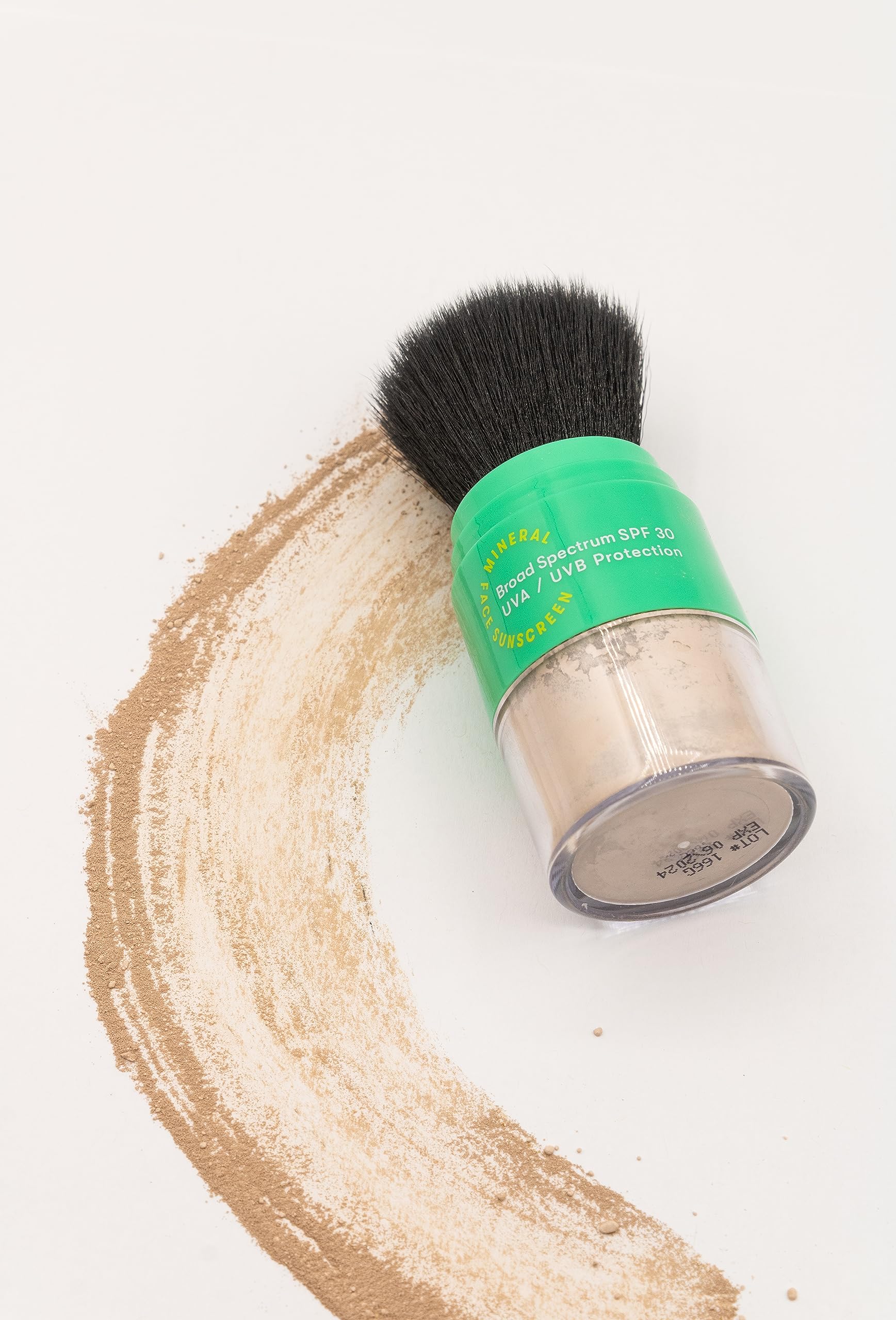 Larkly SPF 30 Mineral Powder Face Sunscreen with Zinc Oxide | Vegan and Reef Friendly