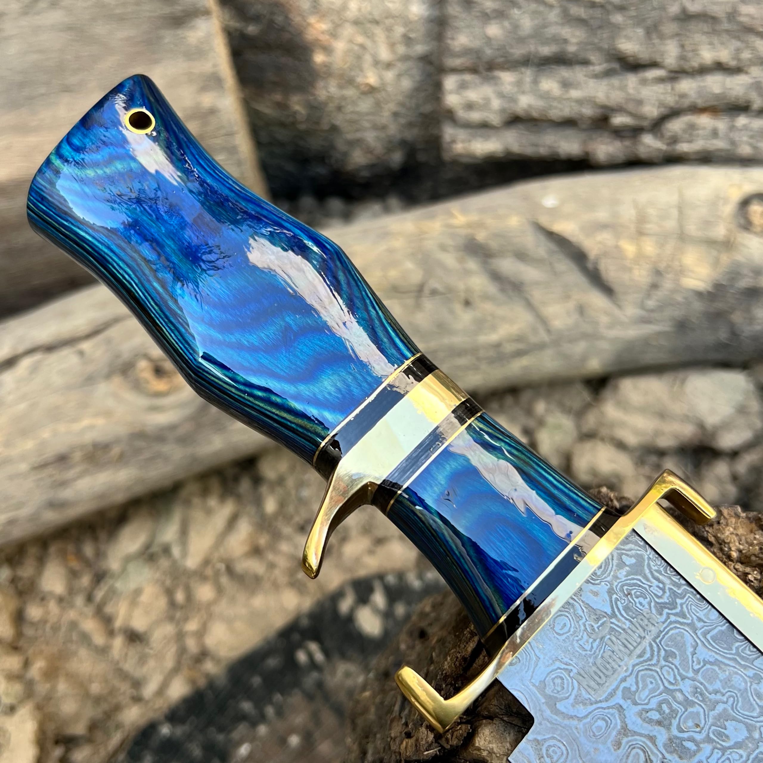 NoonKnives: 15" Hand Made Damascus Steel Collectible TEXAS Bowie Knife Handle pakka wood with brass clip (blue) (blue taxas)