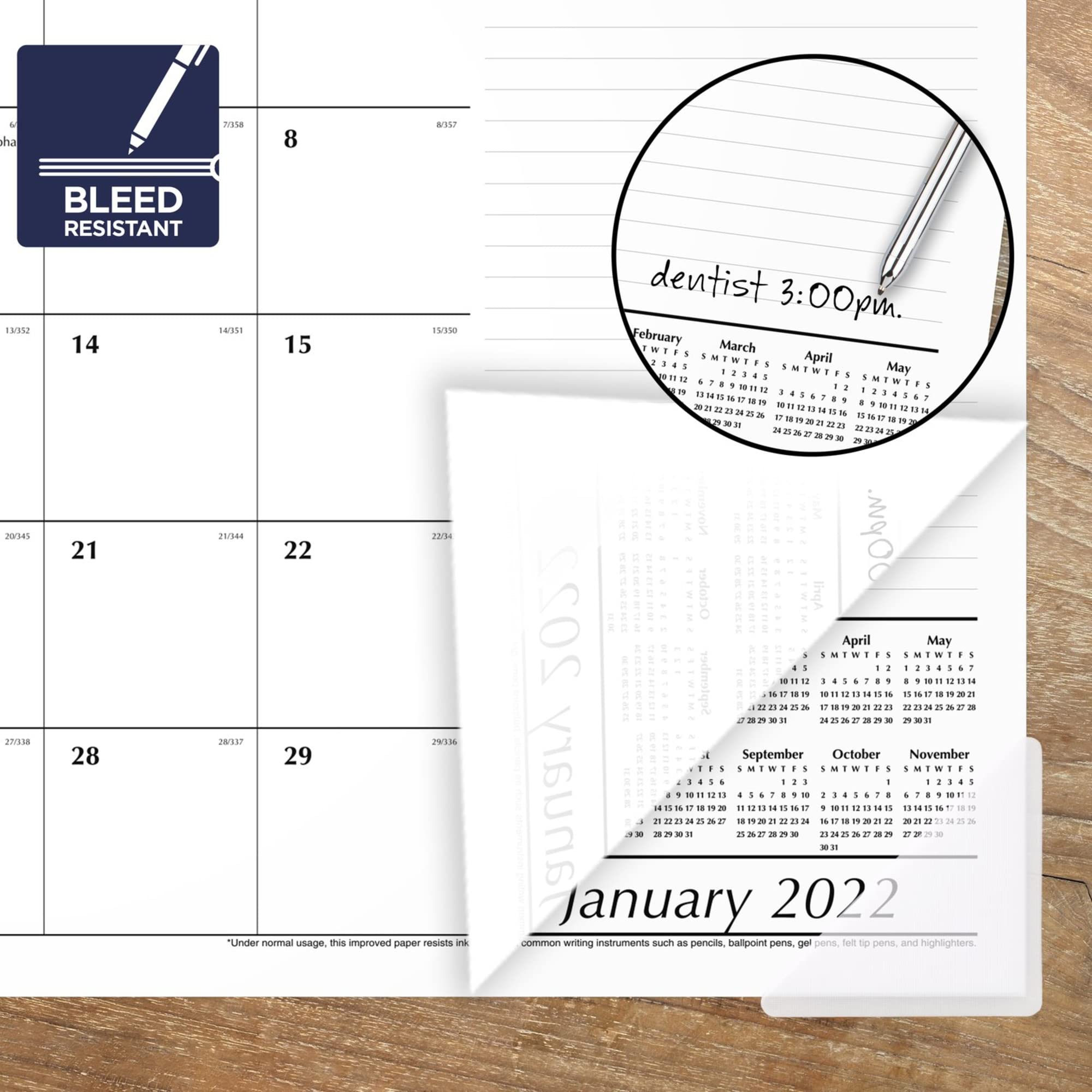 2022 Desk Calendar, AT-A-GLANCE Desk Pad Calendar, 17-3/4" x 11", Compact (SK1400)