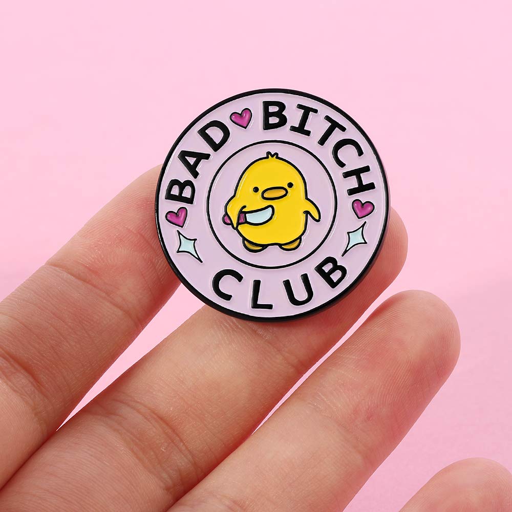 Funny Duck with Knife Enamel Pin - Cute Cartoon Funny Bad Bit Club Brooches Badges for Backpack Bag Hat, Animal Brooch Gifts for BFF