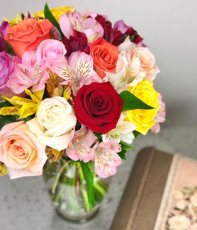 From You Flowers - Bright & Sunny Rose Bouquet with Glass Vase (Fresh Flower Bouquets) Birthday, Anniversary, Get Well, Sympathy, Congratulations, Thank You