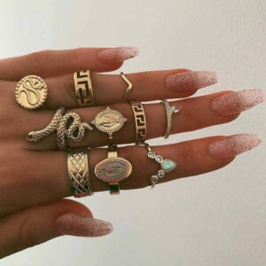 YOOESTORES82 Boho Knuckle Stackable Ring Set for Women,Vintage Gold Silver Rings Set Stacking Rings Set Star Moon Bulk Multiple Pack Midi Finger Rings (B)