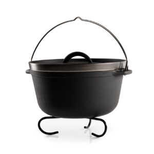 GSI Outdoors Guidecast 5qt Dutch Oven | Cast Iron Dutch Oven for Camping, Cabin and Home Kitchen