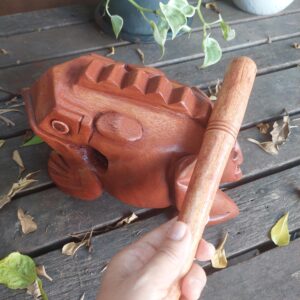 Cozinest Extra Large 9" Wood Frog Guiro Rasp Percussion Instrument Tone Block Wooden Good Luck Frog Animal Shaped Figurine Handcraft Musical Instruments from Thailand Home Office Decoration (Tan)