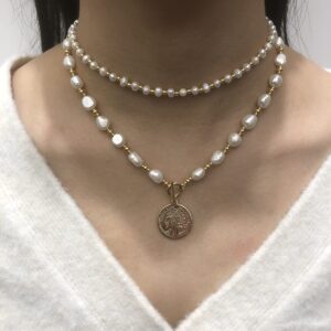 Y2K Pearl Choker Necklace Baroque Cultured Handpicked Pearl 18K Gold Plated Bead Ball Chain Coin Charm Pendant Vintage Jewelry Gifts for Women Men