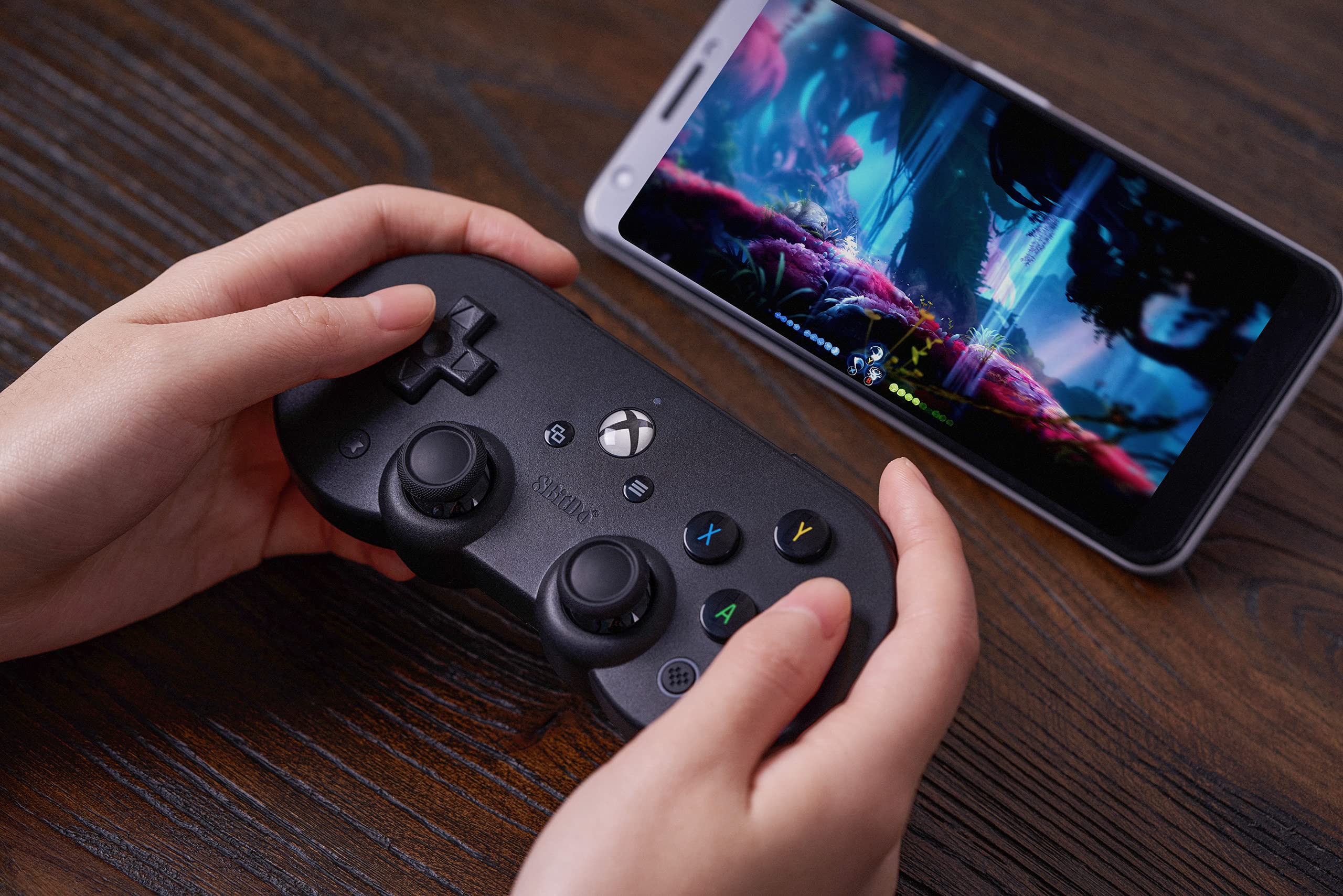 8Bitdo Sn30 Pro Bluetooth Controller for Mobile & Xbox Cloud Gaming on Android, Gaming Controller for iPhone, iPad, macOS and Apple TV (No Mobile Clip) - Not for Xbox