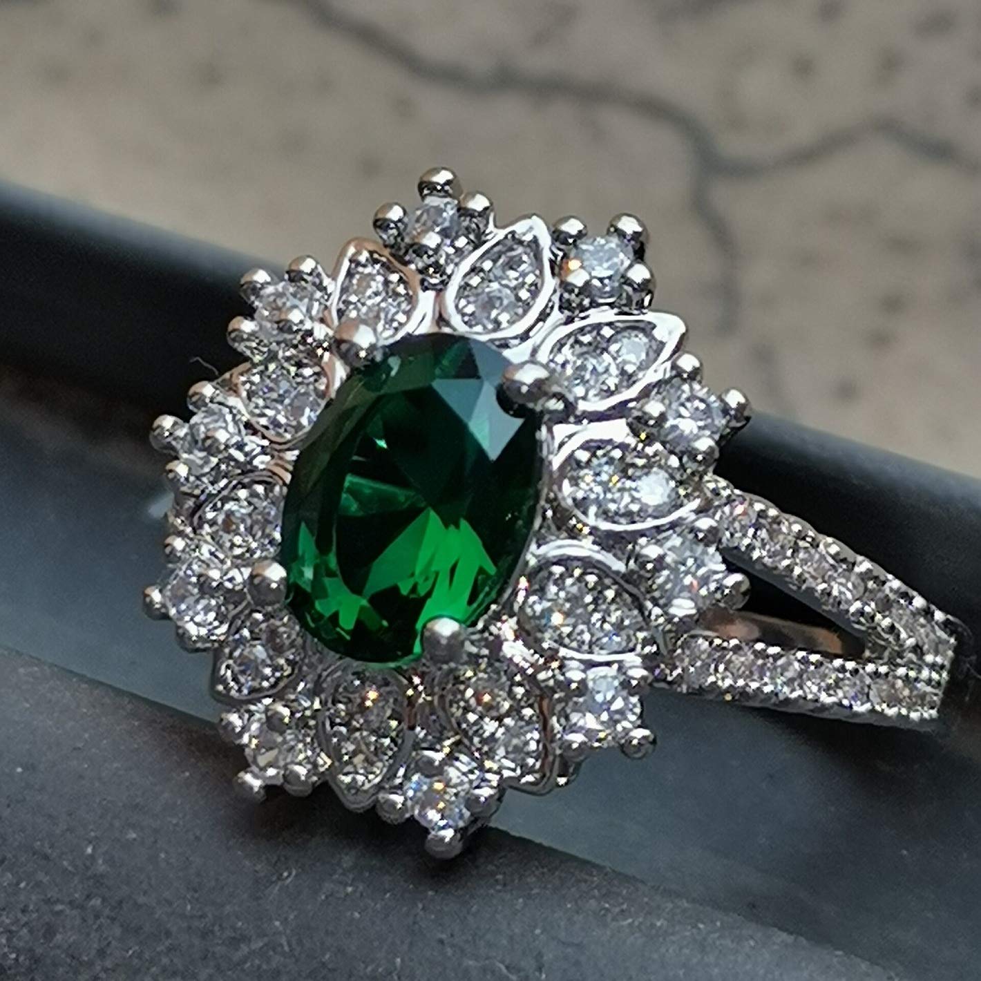 GUIDECUN Silver Plated Oval Cut Created Emerald May Birthstone Ring with Shining White Cubic Zirconia Simulated Diamond Halo (US size 10)