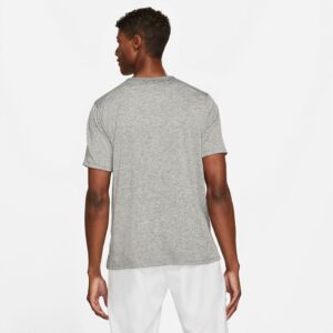 Nike Dri-FIT Rise 365 Men's Short-Sleeve Running Top (Medium, Smoke Grey/Heather)