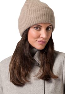 style republic women’s chunky knit beanie, cashmere wool, soft & stretchy, warm hat for winter (nougat)