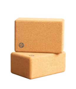 manduka yoga cork block - yoga prop and accessory, good for travel, comfortable edges, lightweight, extra firm cork, 4" x 6" x 9" (10 x 15 x 22.5 cm) (pack of 2)