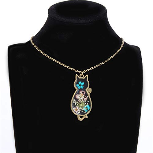 MXXGMYJ Multicolor Dried Flower Necklace for Women Cute Cat Pendant Necklace Pressed Flower Necklace Nature Gifts for Women Cat Lovers