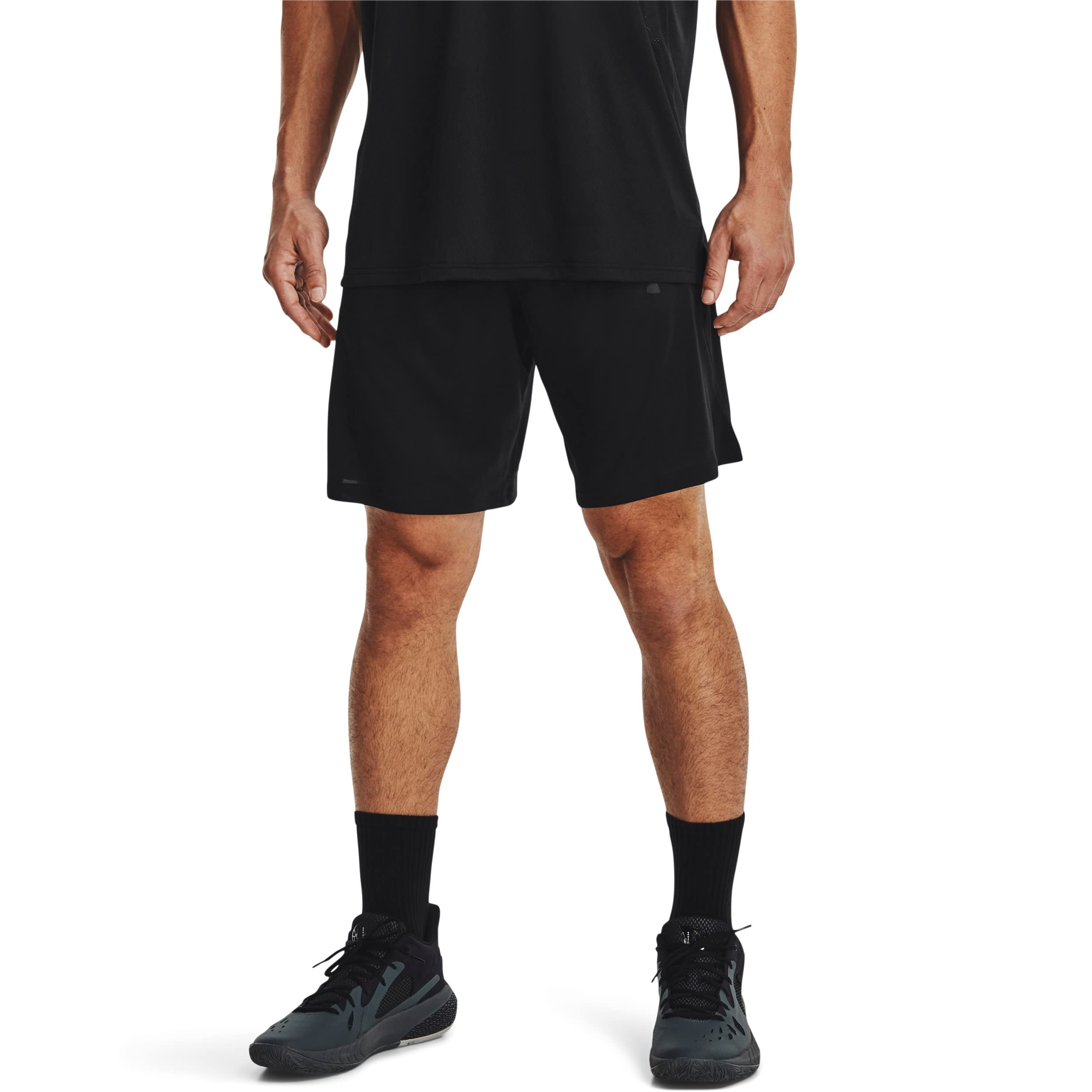 Under Armour Men's Baseline Basketball 10-Inch Shorts, Black (001)/White, Large