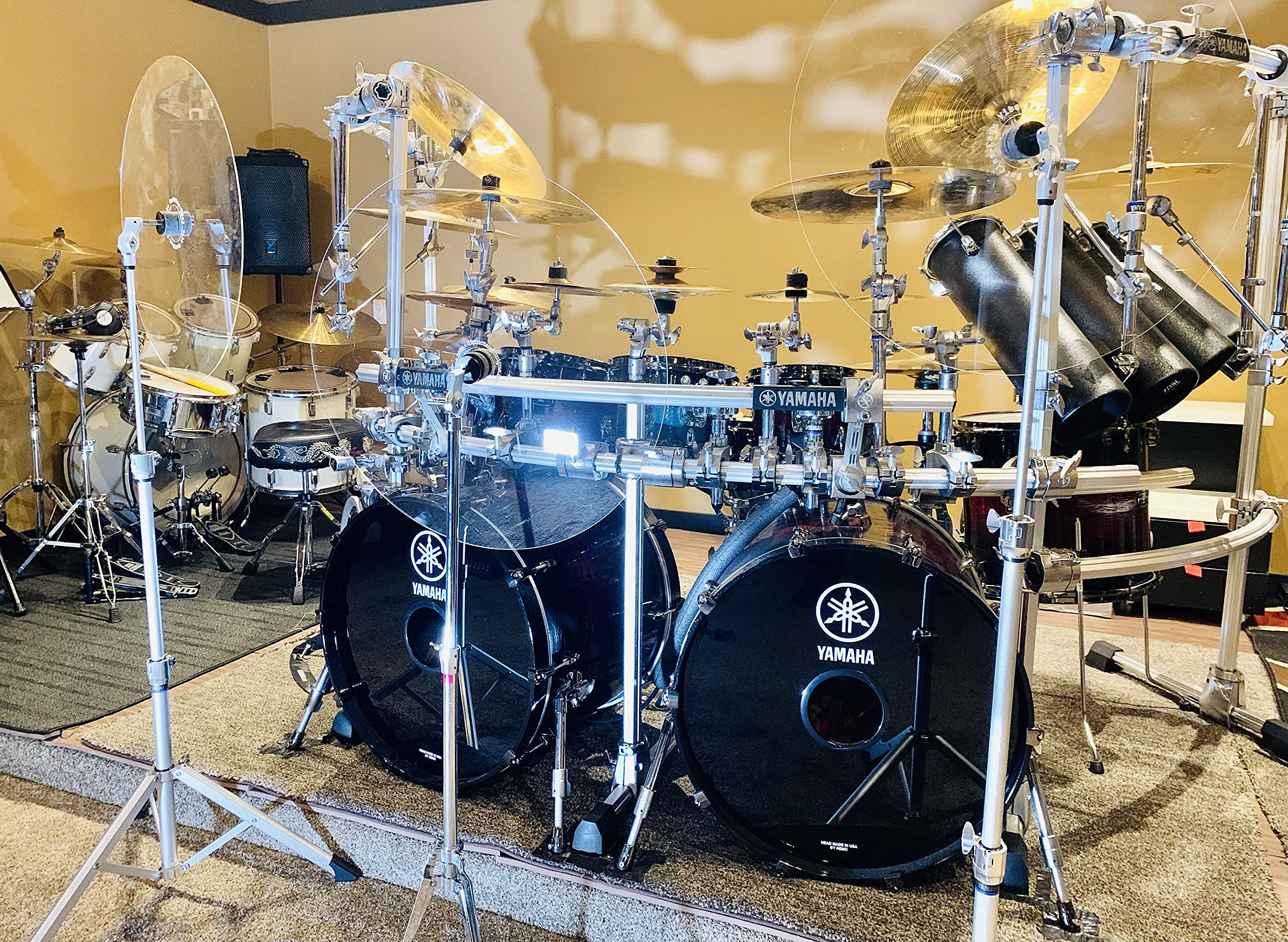 DistinctAndUnique 22 inch - 4 Pack Crystal Clear Acrylic Drum KIT Baffle - Muffles Live Recording Standard Mounting On All Cymbal Stand Performance Shields Sound Barrier