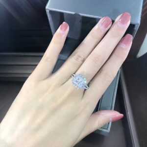 CIUFEWEK S925 Sterling Silver Shiny Full Diamond Engagement Ring Women Exquisite Princess Cut Cubic Zirconia Ring Eternal Diamond Wedding Ring Fashion Jewelry Women US Code 7