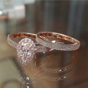 2 pcs high luxury jewelry 18k rose gold shiny full diamond aaa pear cut teardrop cubic zirconia solitaire rings cz diamond ring set eternity engagement wedding band set promise ring for women (6)