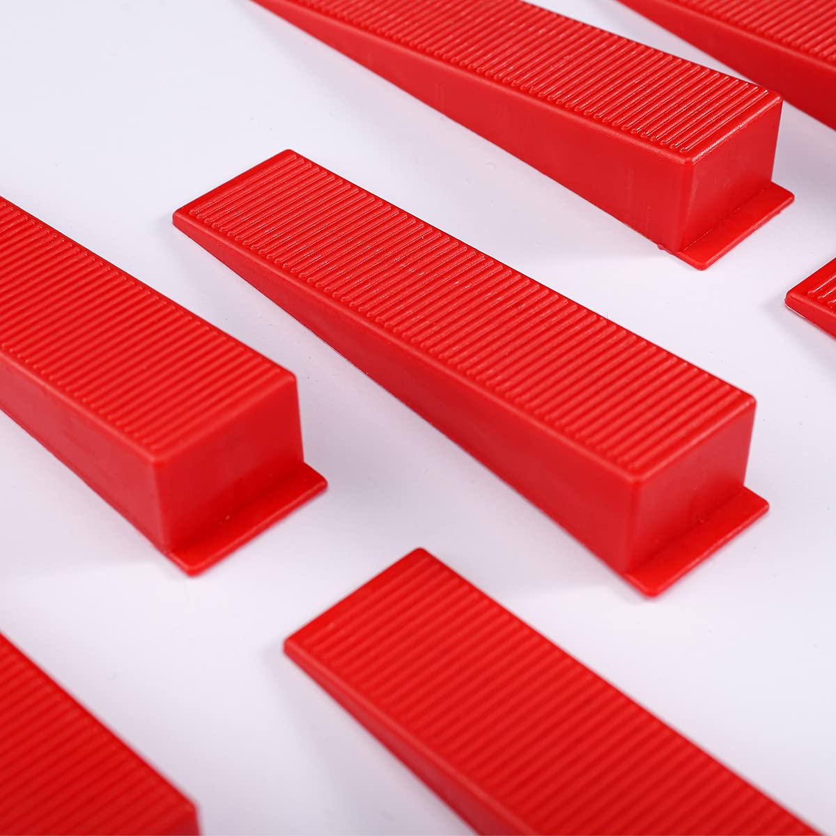 500 Pcs Reusable Leveling Wedges, Tile Leveling System Wedges For 1/8" spacers, 1/16" spacers, 1/32" spacers,for Tile Leveler Installation (500, red)