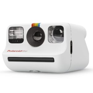 Polaroid GO Camera Bundle with GO Color Film Pack (5-Pack) and Accessory (7 Items)