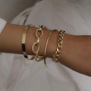 Kercisbeauty 4pcs Women Fashion Cuff Link Bracelet Set Punk Miami Cuban Link Chain Bracelet Party Jewelry (Gold)