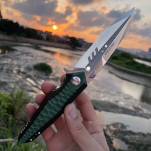 NEWOOTZ folding pocket knife with 4in d2 tool steel blade,liner lock g10 handle,edc camping hunting knives with clip for men and women (green)