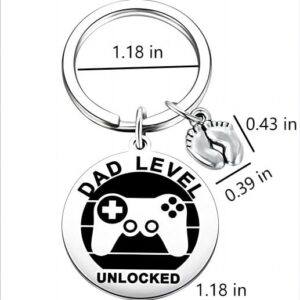 New Expecting Dad First Time Father's Day, Daddy to be, Soon to be New Dad Announce Pregnancy, Dad Unlocked Key Chain with Baby Footprint Charm