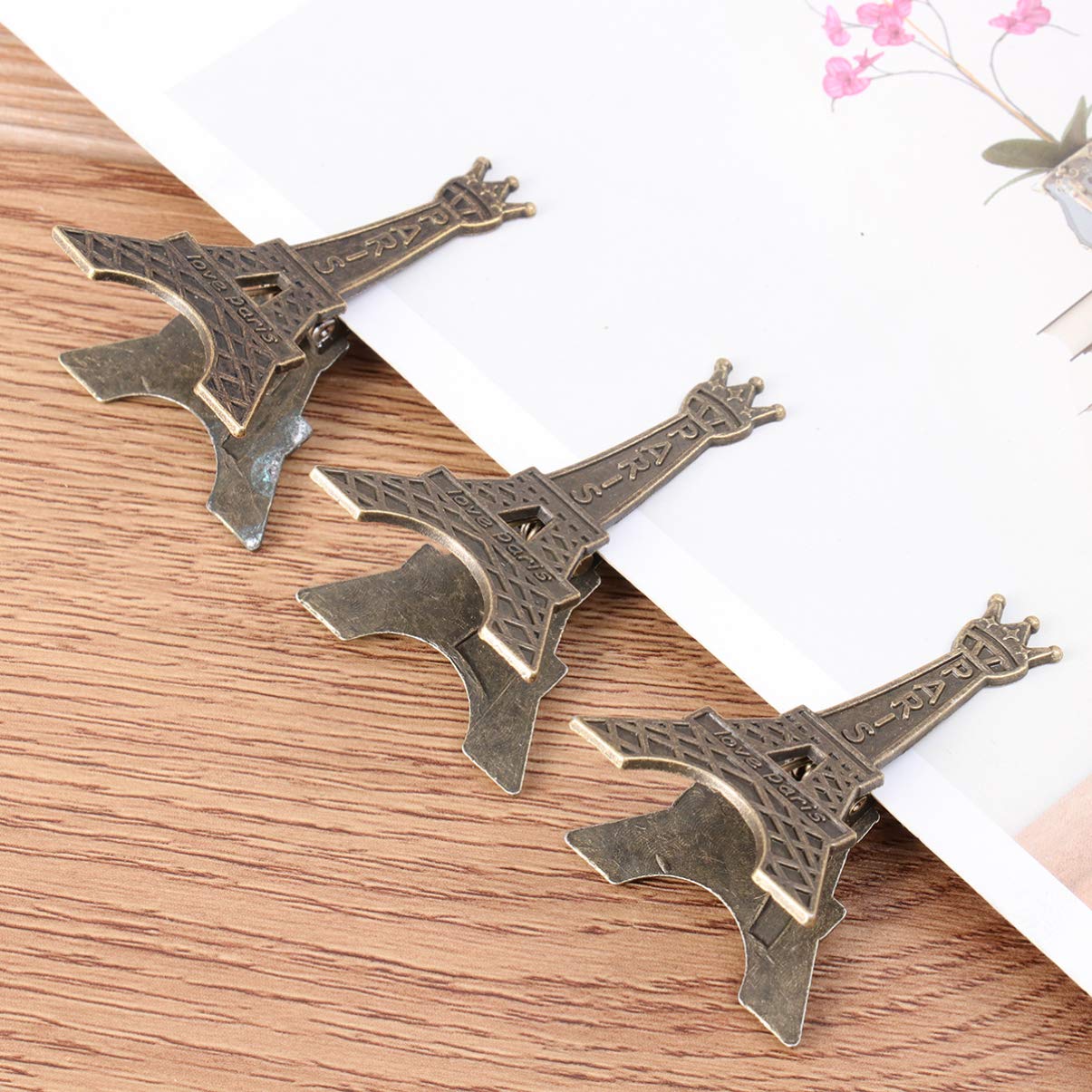 Hemoton 18pcs Eiffel Tower Place Card Holders Metal Table Photo Holder Table Number Card Holders Table Pictures Stand Memo Note Clip for Home Office Wedding Party Decor