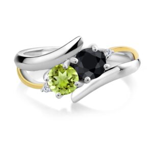 Gem Stone King 1.26 Ct Round Black Sapphire Green Peridot 925 Silver and 10K Yellow Gold Lab Grown Diamond 2 Stone Crossover Ring (Size 5)