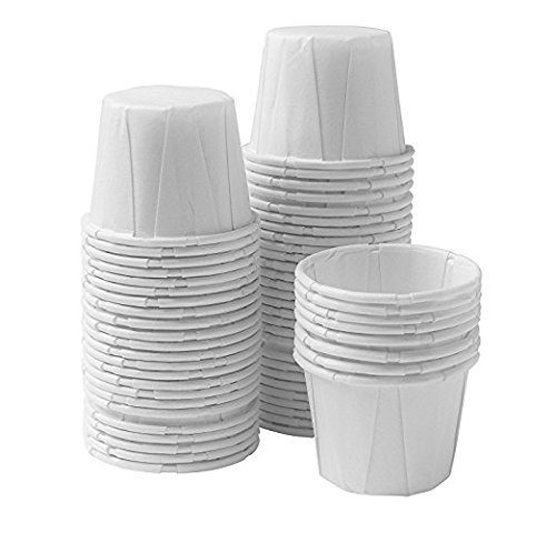 Vakly Disposable Paper Souffle Medicine Cups 3/4 oz [Pack of 500] – (0.75 Ounce) Small Cups for Medication Distribution, Pills, Tasting, Condiments, Food and Dessert Serving