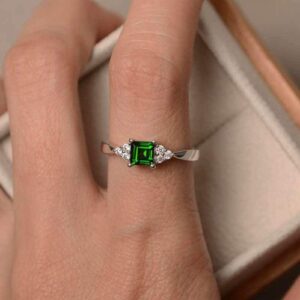 Exquisite Ring Fresh Style Ladies Couple Love Rings Fashion Women Square Cut Cubic Zirconia Inlaid Ring Engagement Jewelry Gift for Women/Girl Finger Rings DIY Jewelry Gifts - Us9